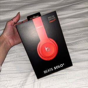 SOLD NWT Beats Solo3 Special Edition On-Ear Headphones